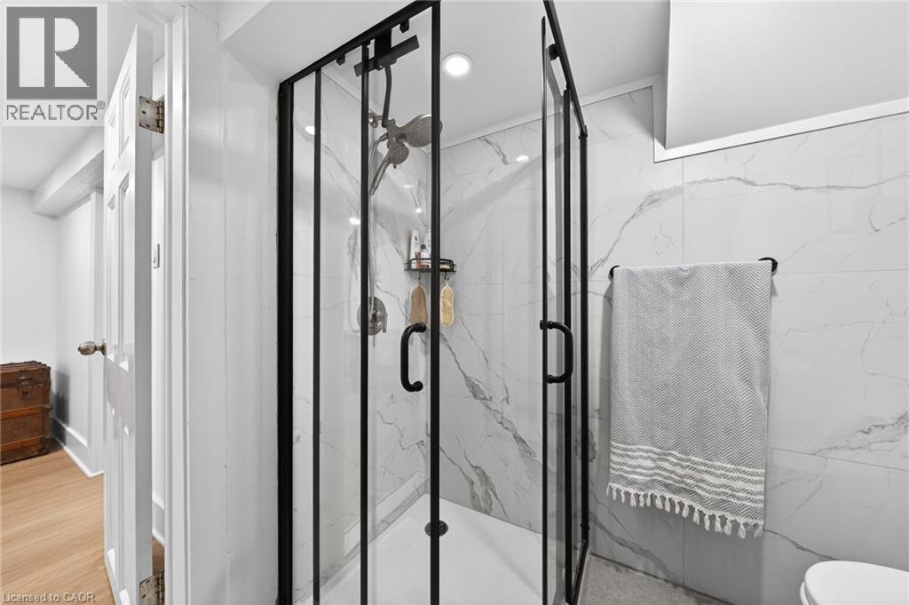 282 PARK Street thumbnail 39