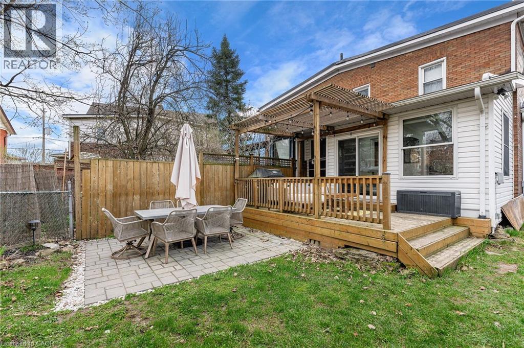 282 PARK Street thumbnail 40