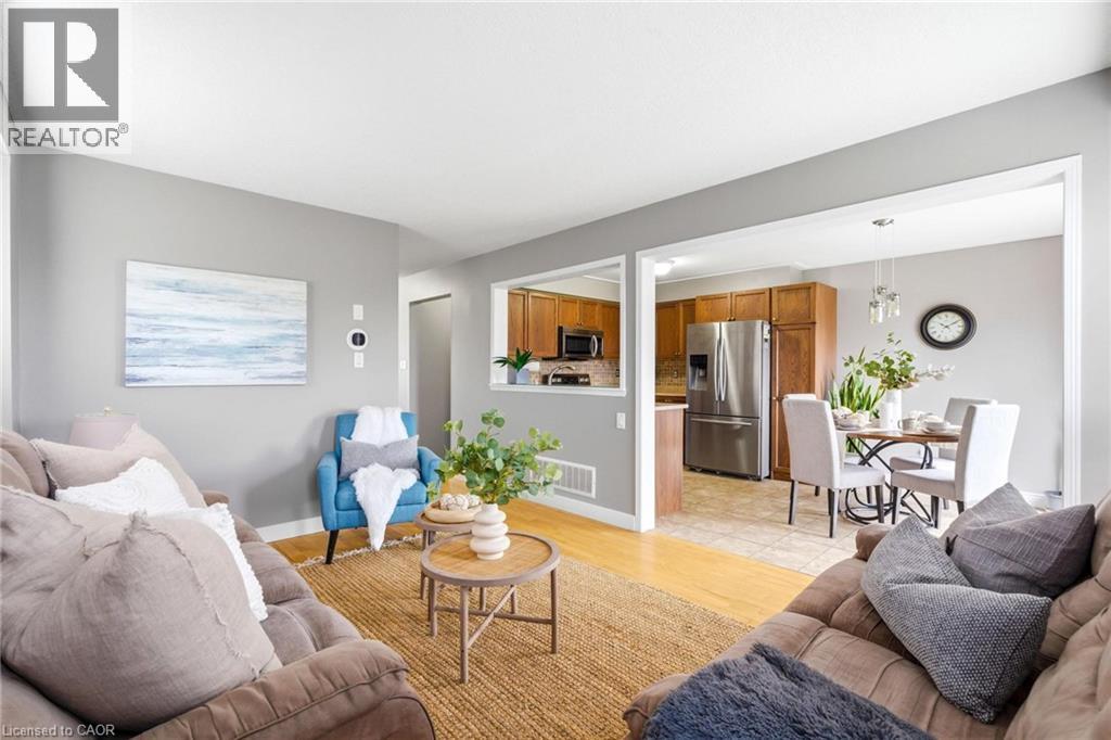 65 BLOOMINGTON Drive thumbnail 13