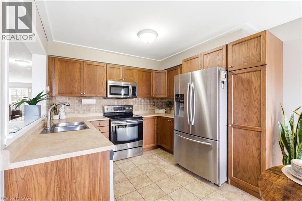 65 BLOOMINGTON Drive thumbnail 17