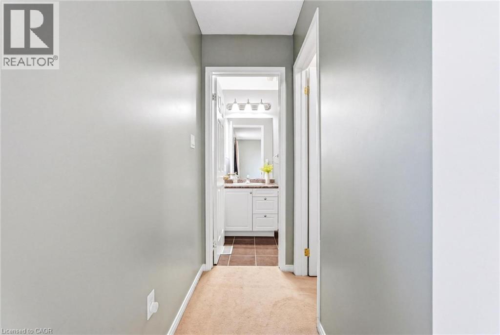 65 BLOOMINGTON Drive thumbnail 23