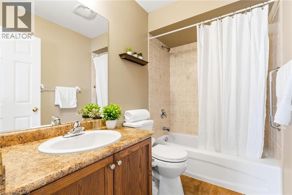 65 BLOOMINGTON Drive thumbnail 28