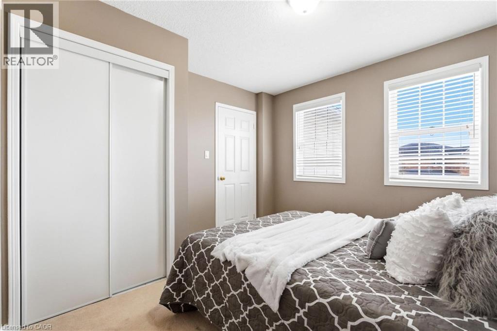 65 BLOOMINGTON Drive thumbnail 31