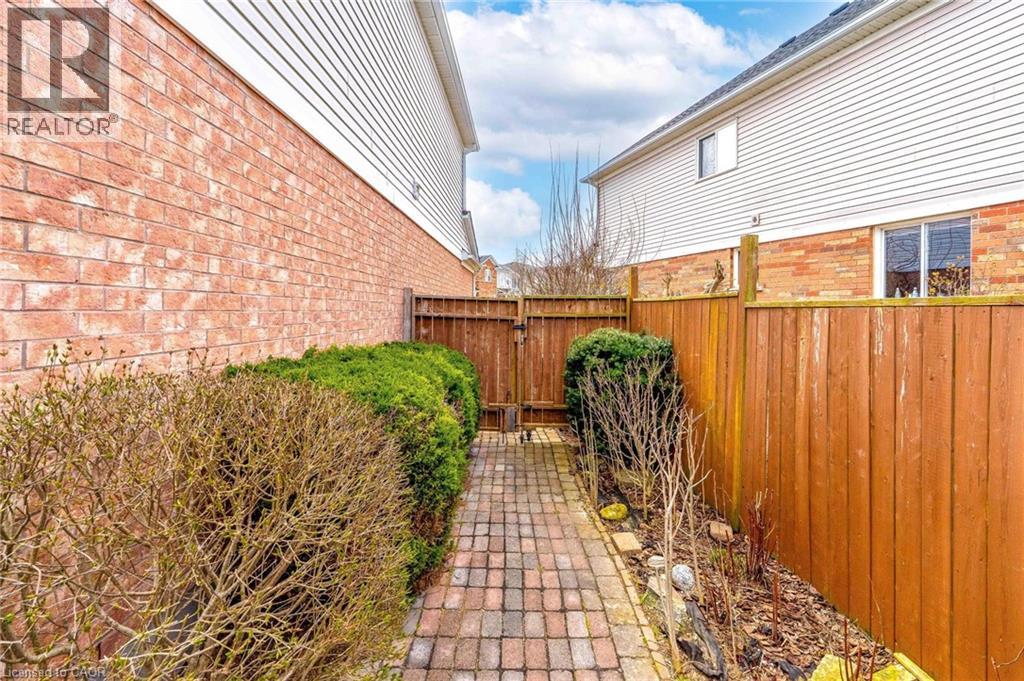 65 BLOOMINGTON Drive thumbnail 46