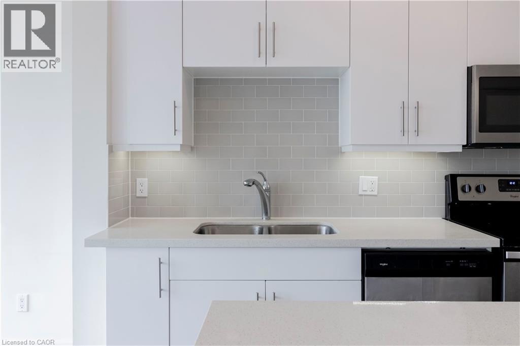 690 KING Street W Unit# 514 thumbnail 4