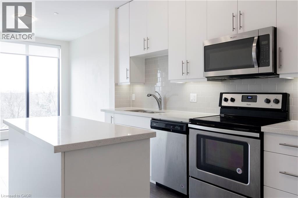 690 KING Street W Unit# 514 thumbnail 2