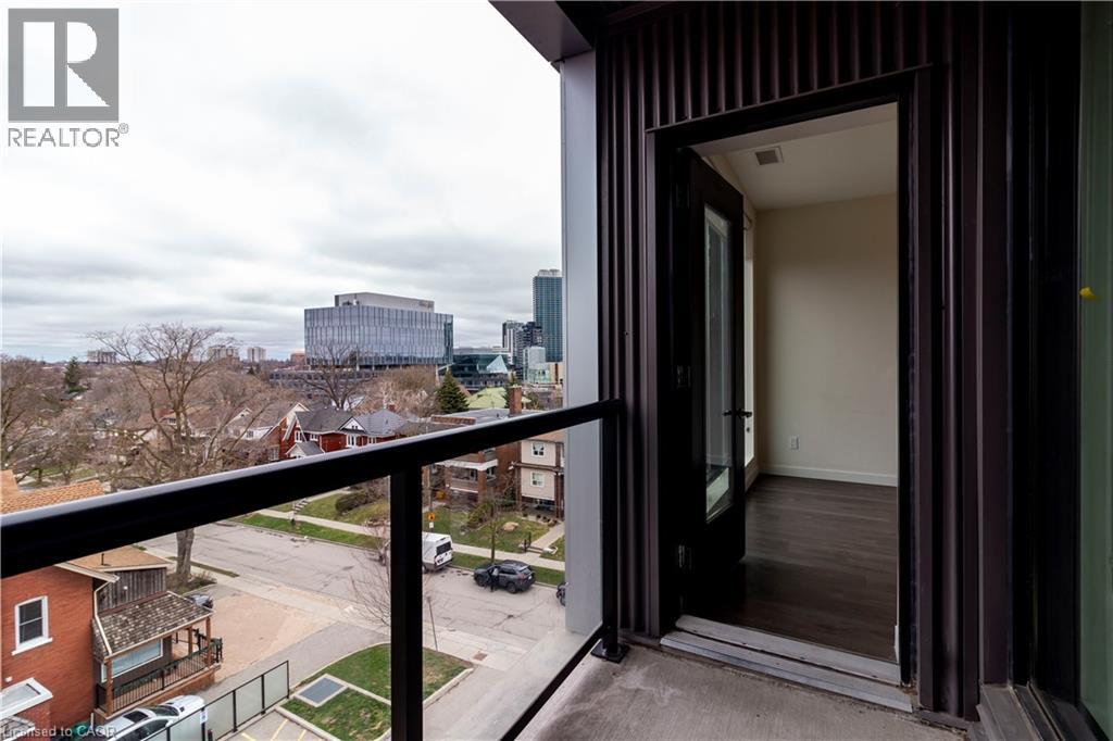 690 KING Street W Unit# 514 thumbnail 16