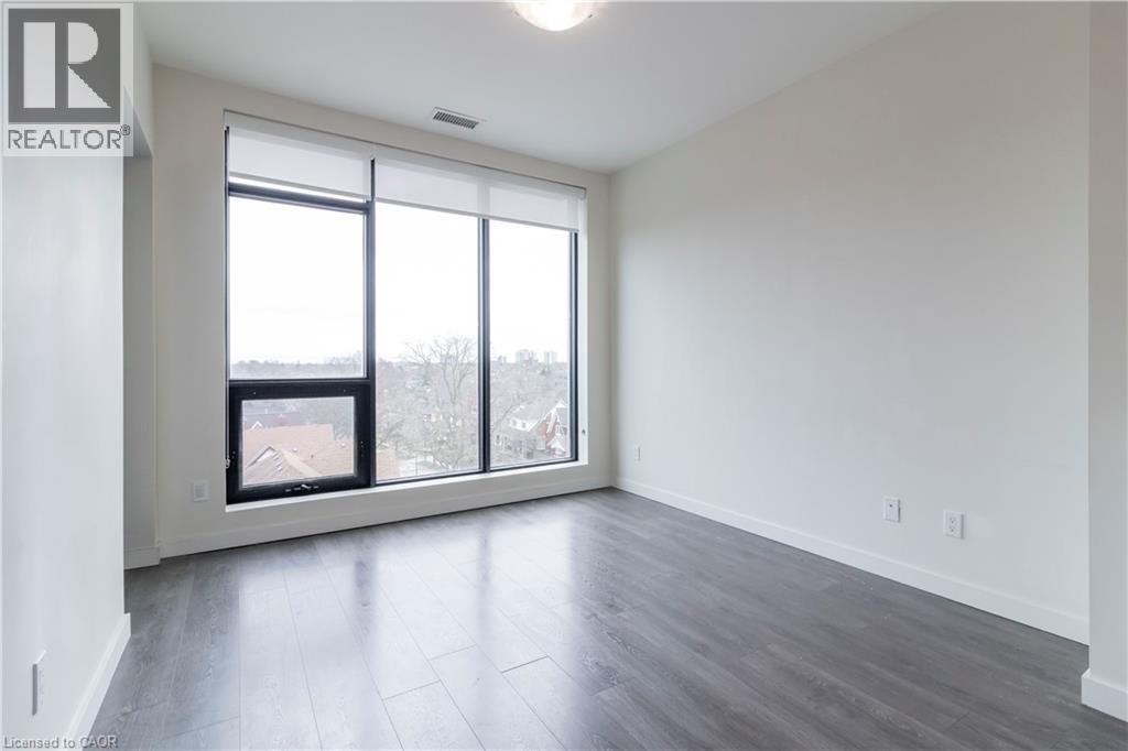 690 KING Street W Unit# 514 thumbnail 25