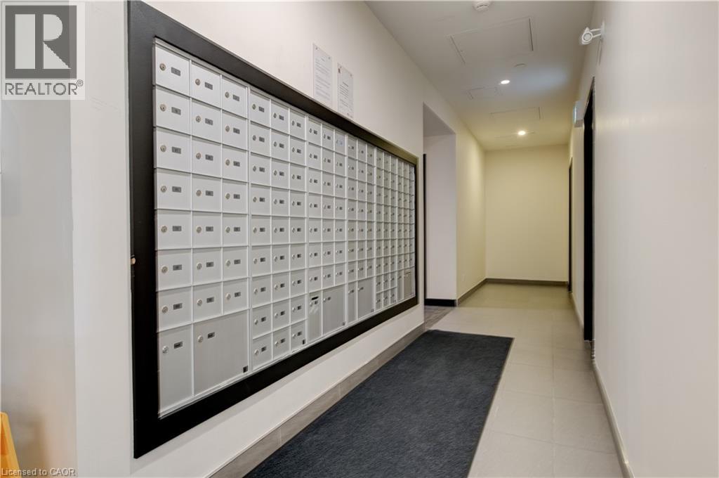 690 KING Street W Unit# 514 thumbnail 31