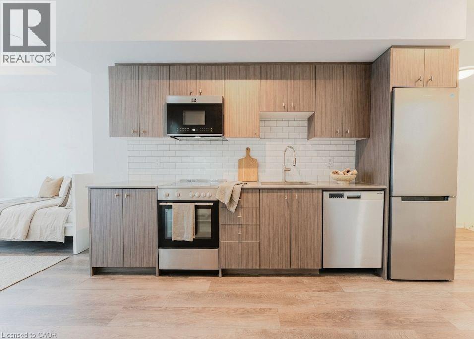 5 WELLINGTON Street S Unit# 904 thumbnail 9