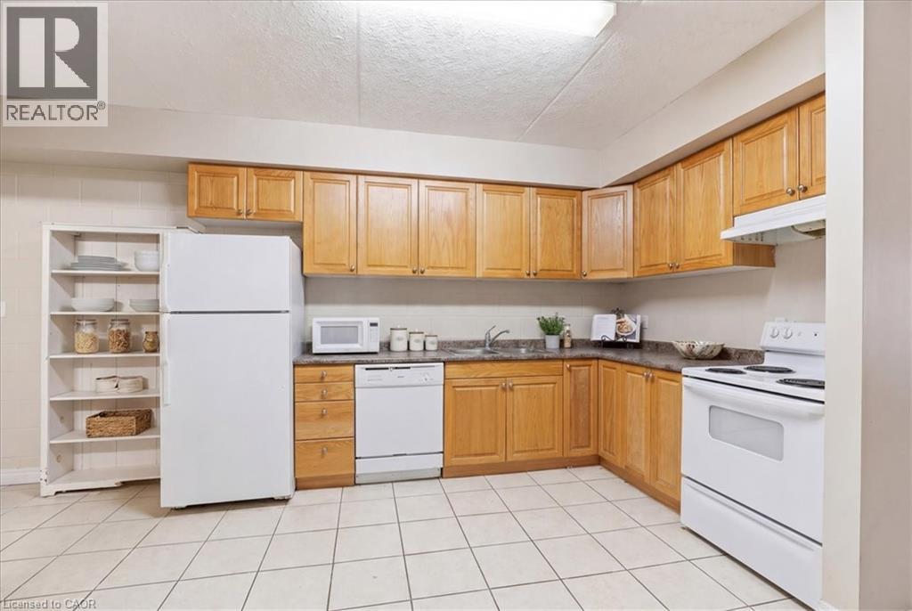 253 LESTER Street Unit# 401 thumbnail 12