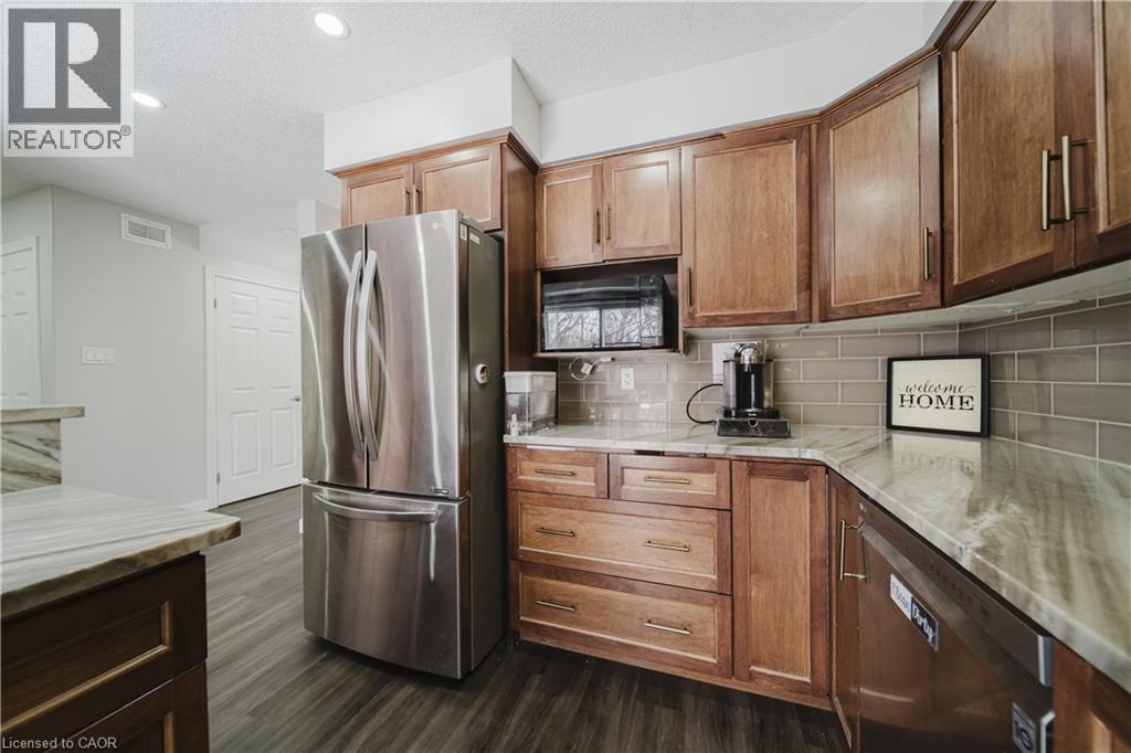 214 SNYDERS Road E Unit# 2 thumbnail 17