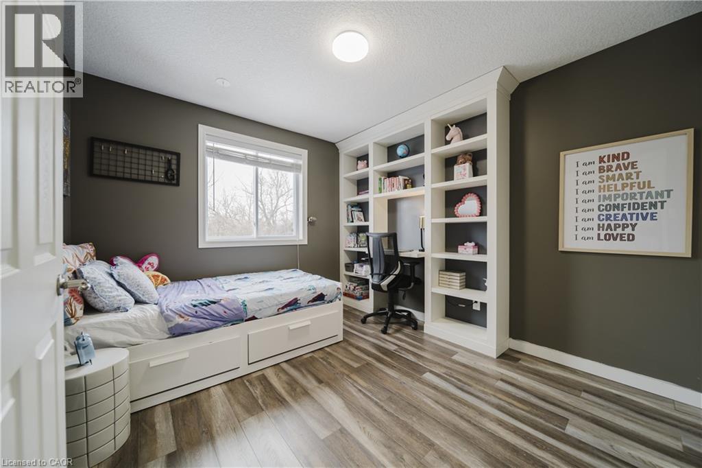 214 SNYDERS Road E Unit# 2 thumbnail 31
