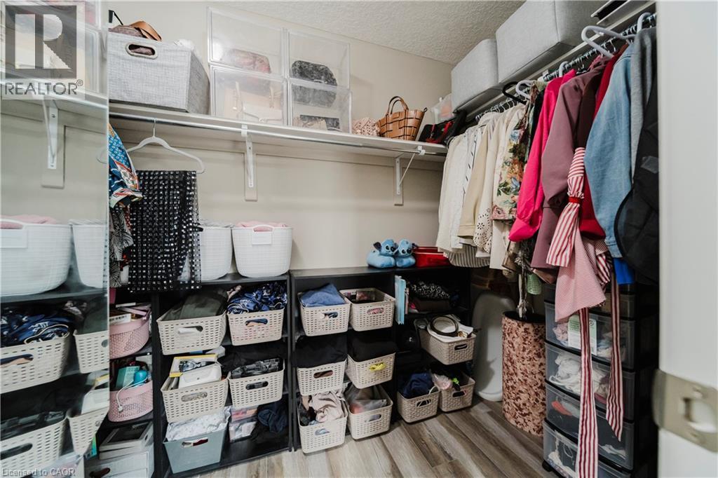 214 SNYDERS Road E Unit# 2 thumbnail 28