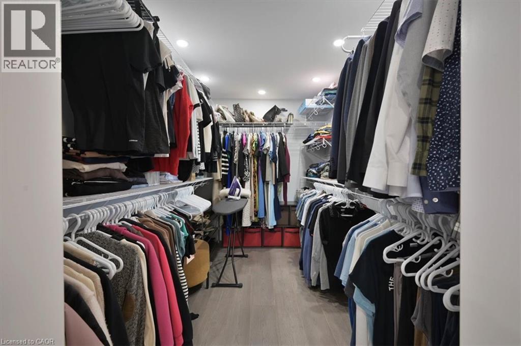 162 GREENBROOK Drive thumbnail 21