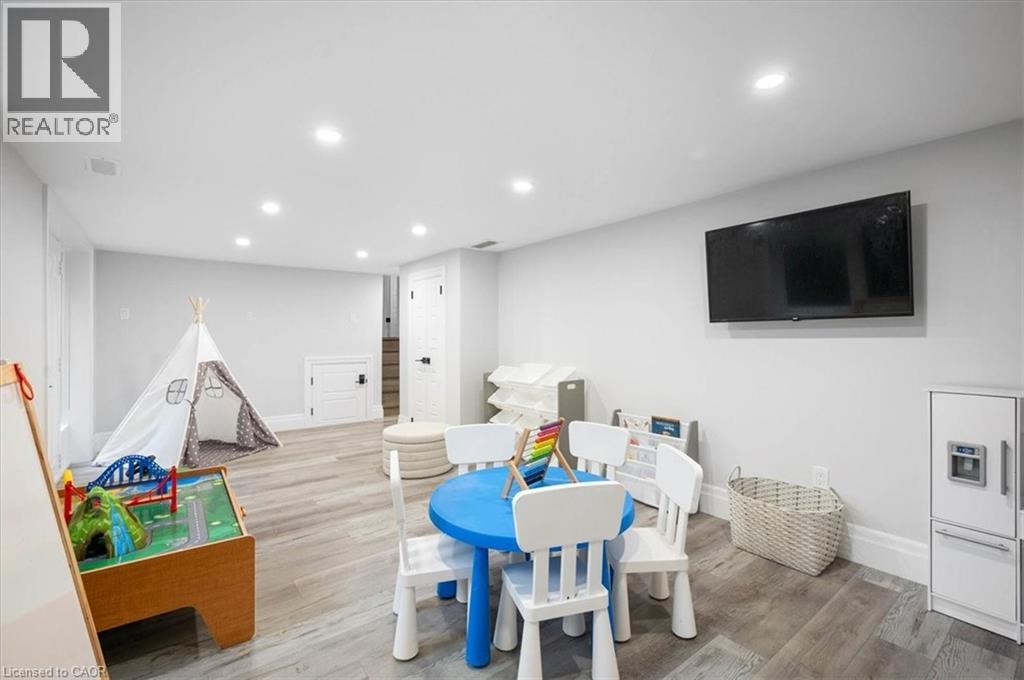 162 GREENBROOK Drive thumbnail 33