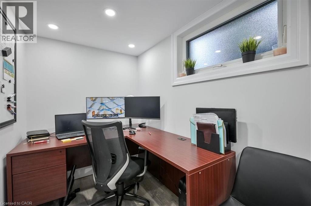 162 GREENBROOK Drive thumbnail 36