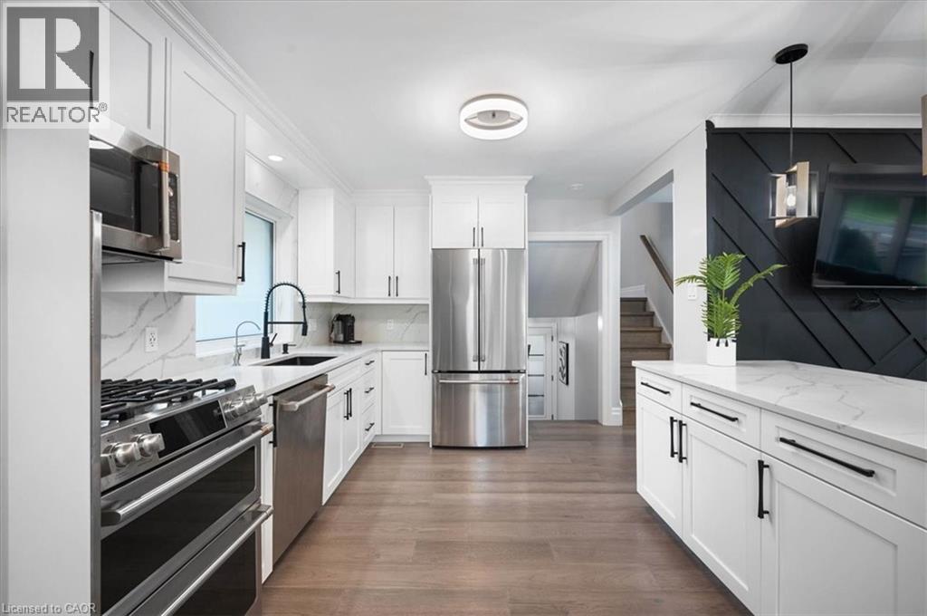 162 GREENBROOK Drive thumbnail 8