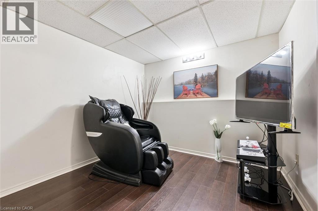 415 BAIRSTOW Crescent Unit# 5 thumbnail 23