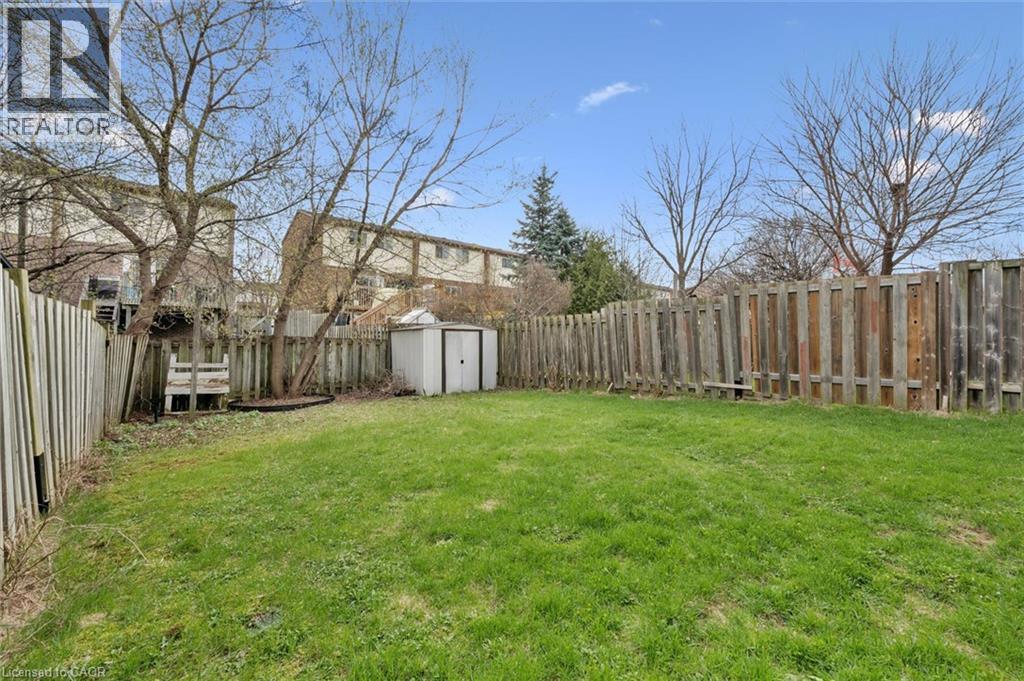 415 BAIRSTOW Crescent Unit# 5 thumbnail 32