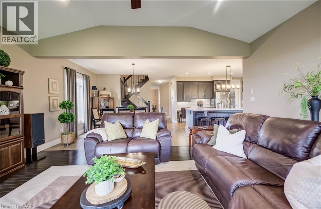 92 KROPF Drive thumbnail 12