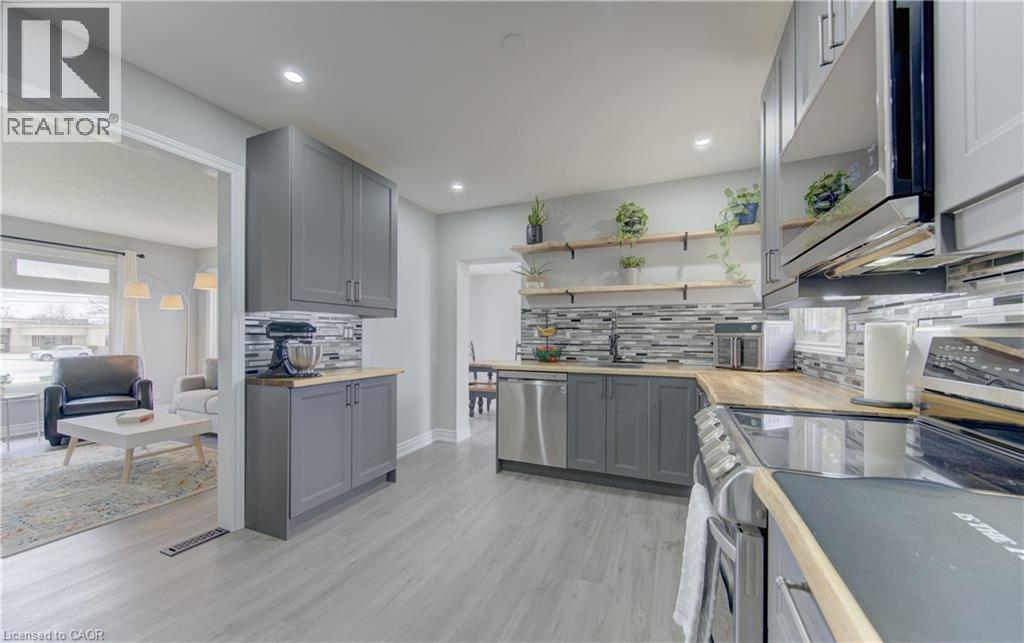 196 MYERS Road thumbnail 11