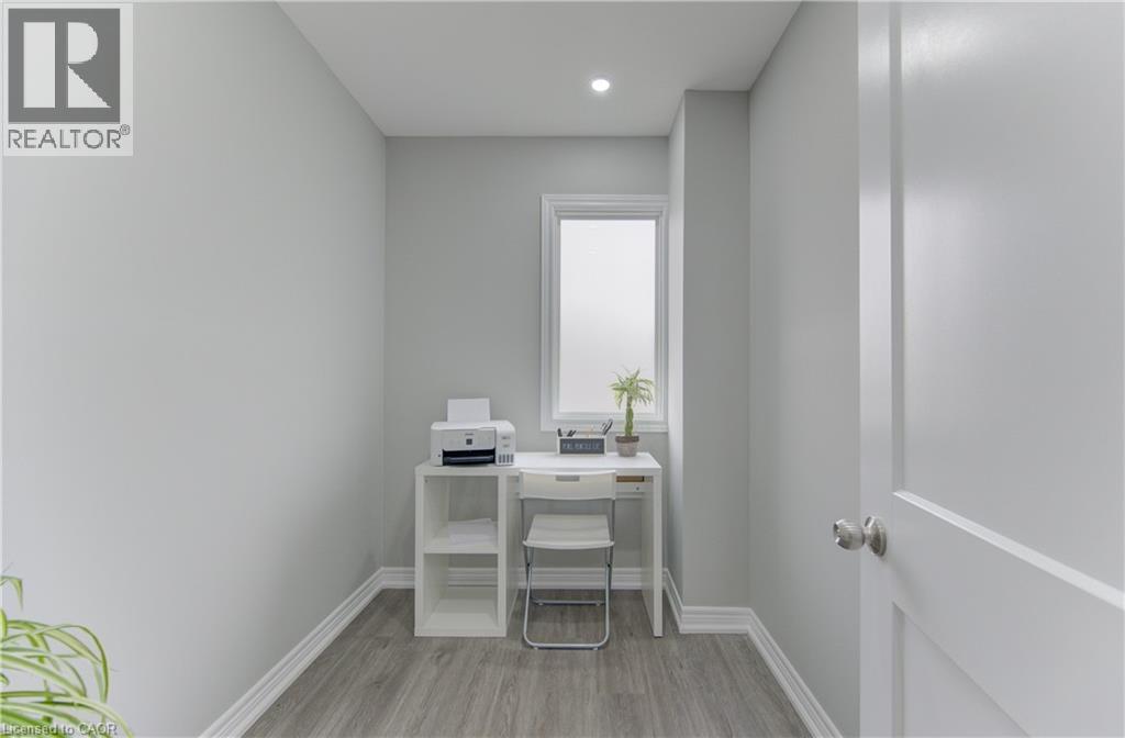 196 MYERS Road thumbnail 21