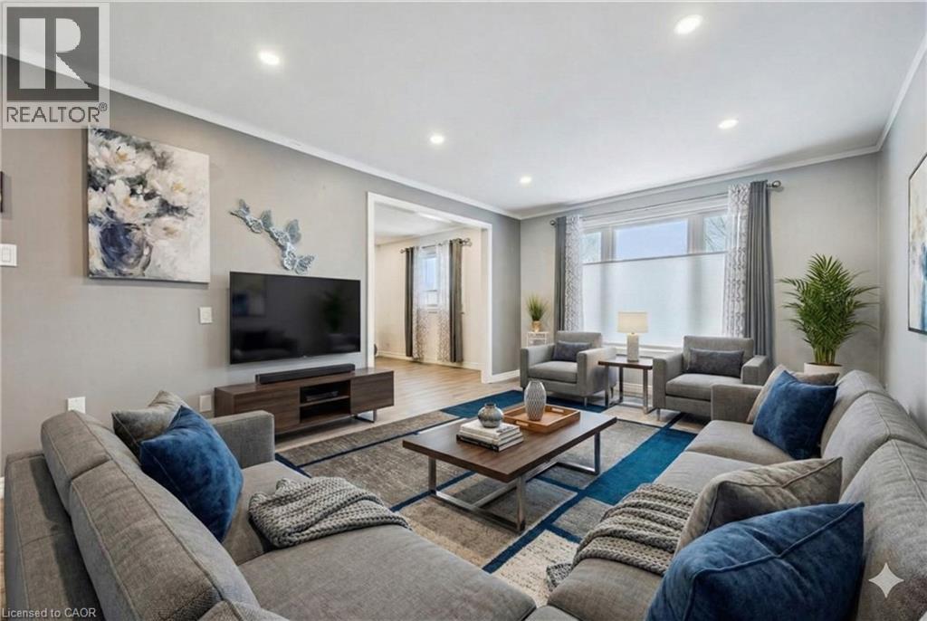 263 THE COUNTRY Way thumbnail 20