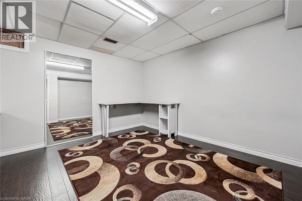 263 THE COUNTRY Way thumbnail 37