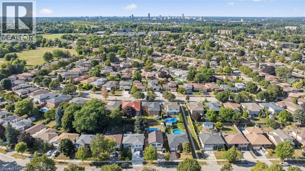 263 THE COUNTRY Way thumbnail 45