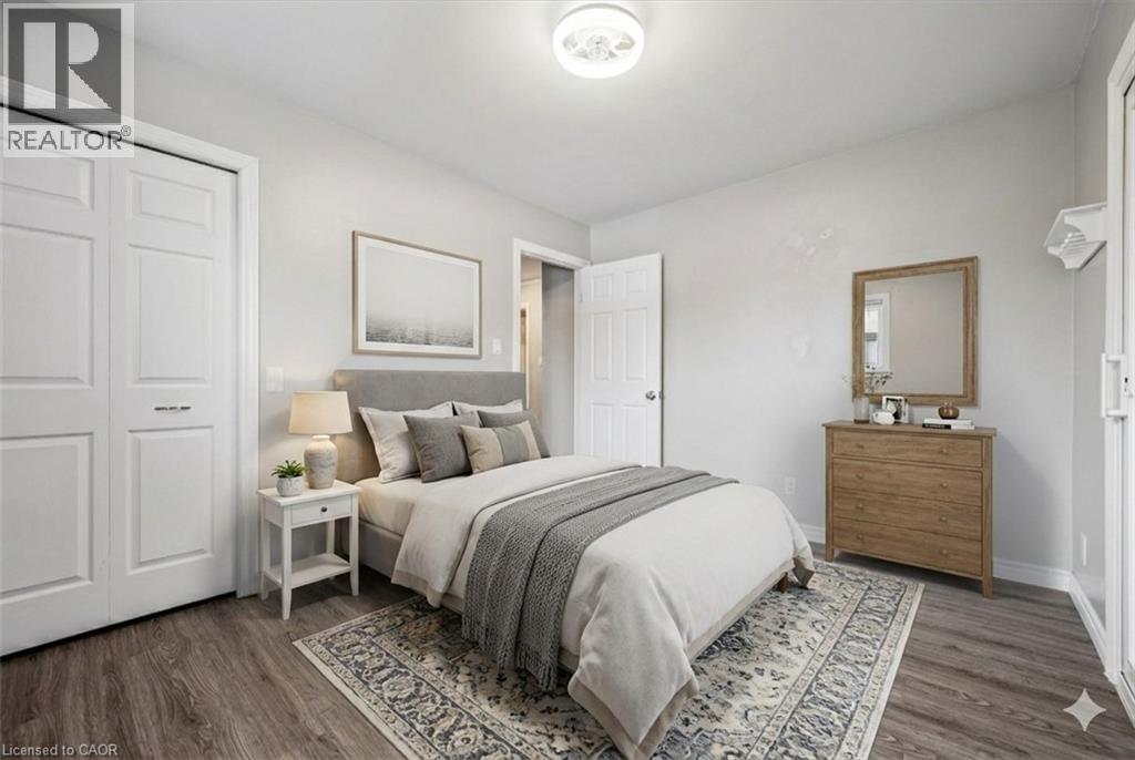 263 THE COUNTRY Way thumbnail 30