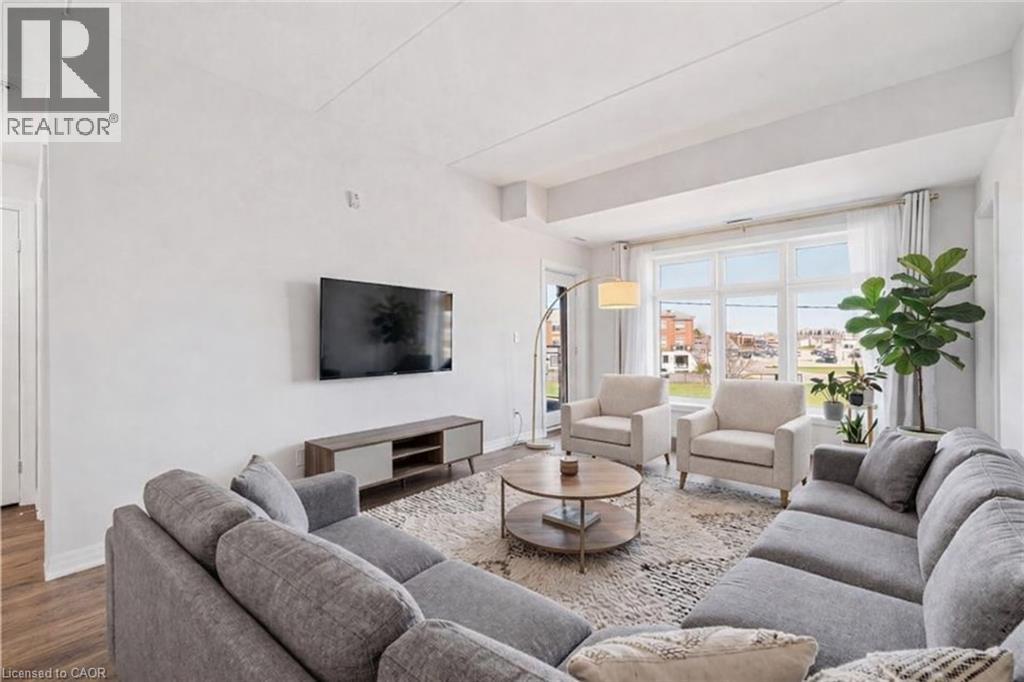 195 COMMONWEALTH Street Unit# 206 thumbnail 6