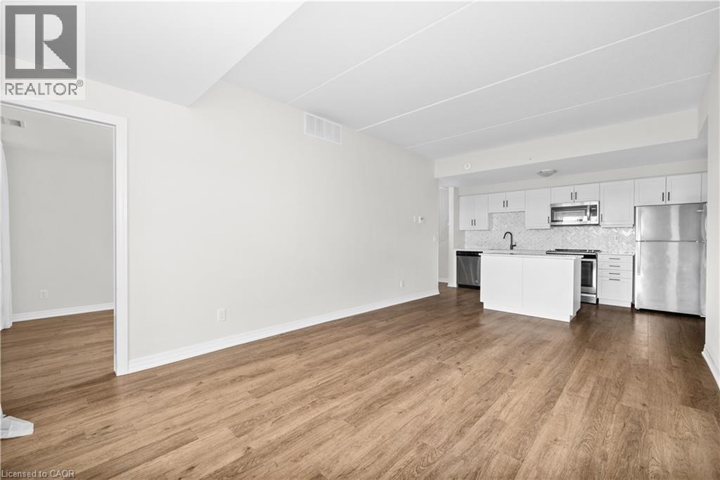 195 COMMONWEALTH Street Unit# 206 thumbnail 9