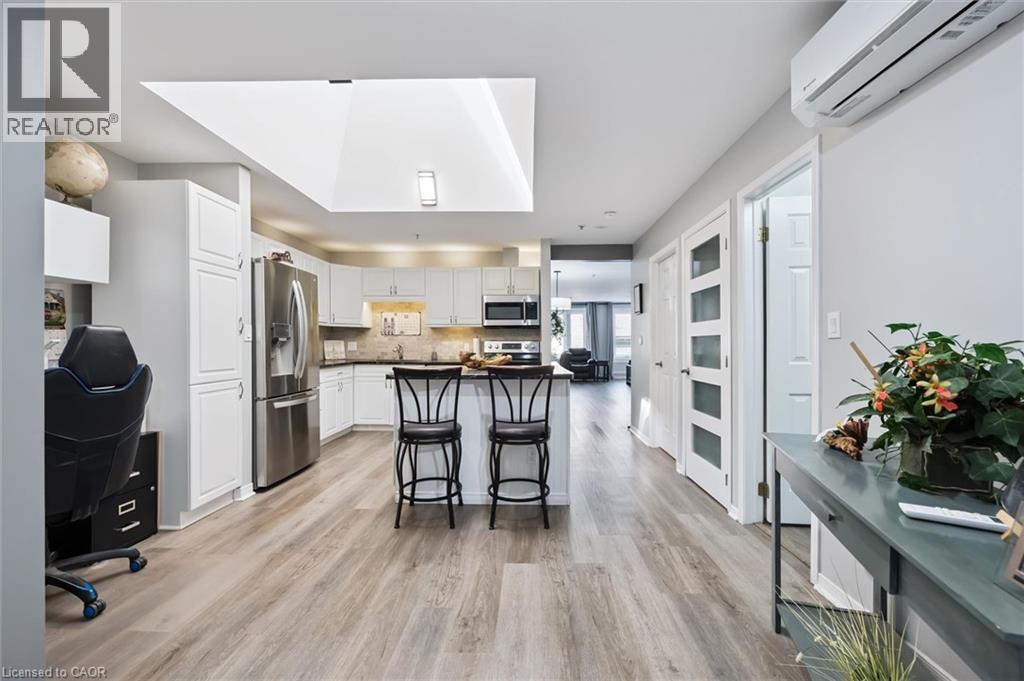 1009 QUEENSTON Road Unit# 205 thumbnail 5