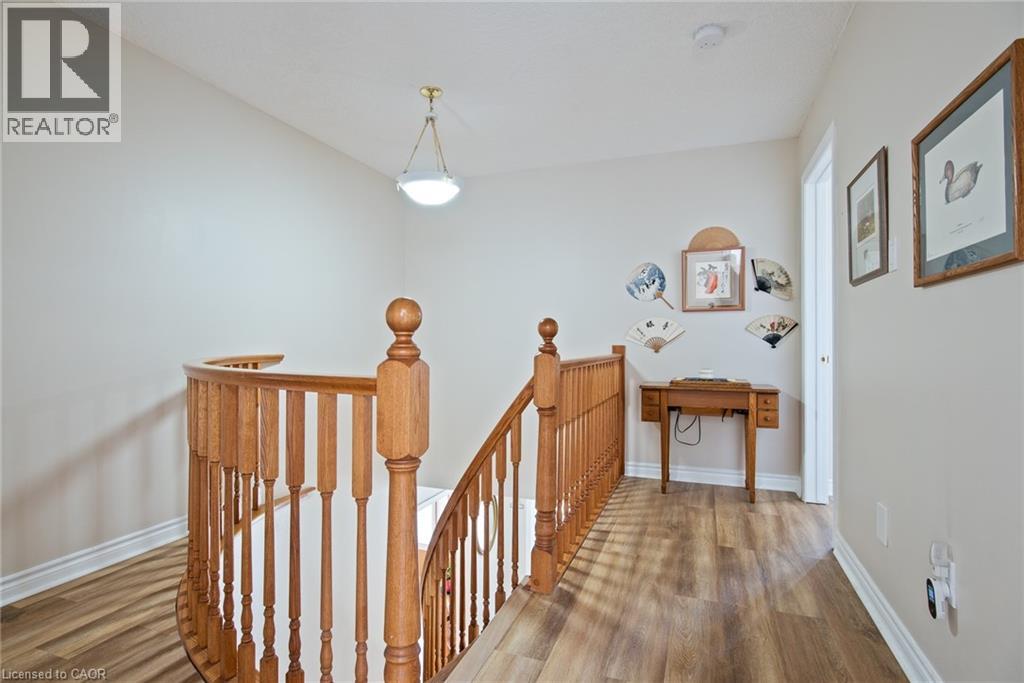 128 EBY Crescent thumbnail 18