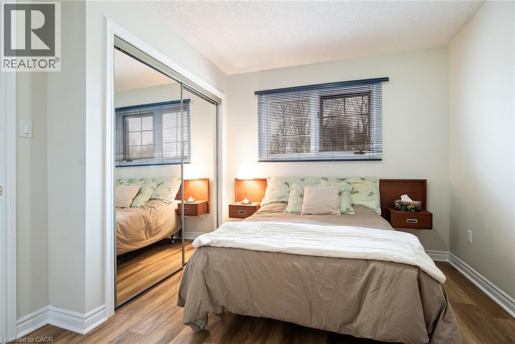 128 EBY Crescent thumbnail 25