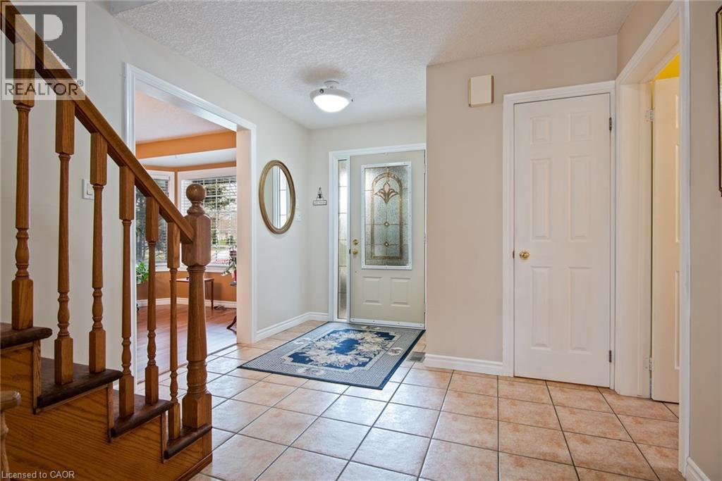 128 EBY Crescent thumbnail 5