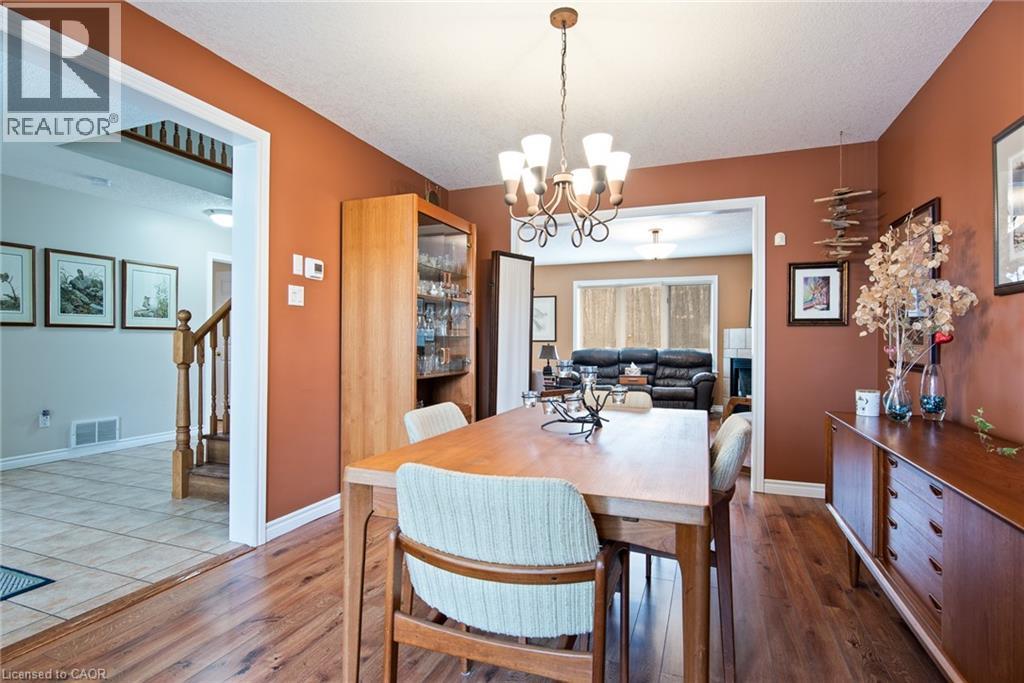 128 EBY Crescent thumbnail 6