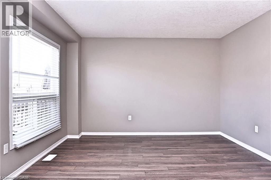 40 MADELEINE Street thumbnail 7