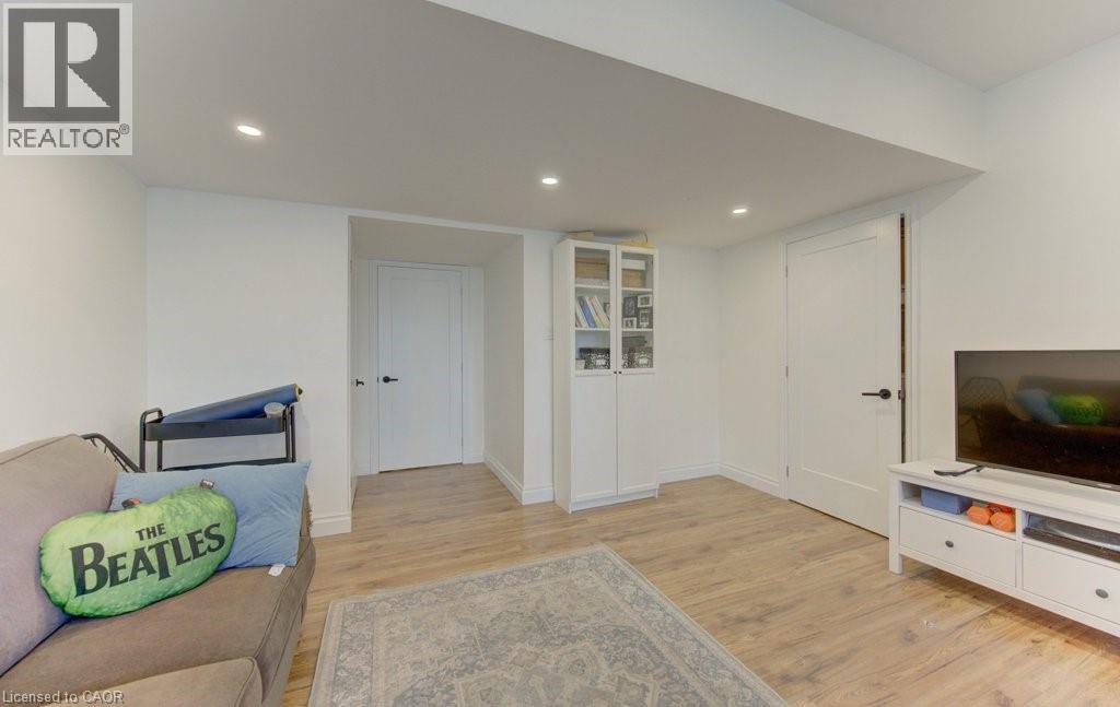 132 BRIGHTON Street Unit# 28 thumbnail 29