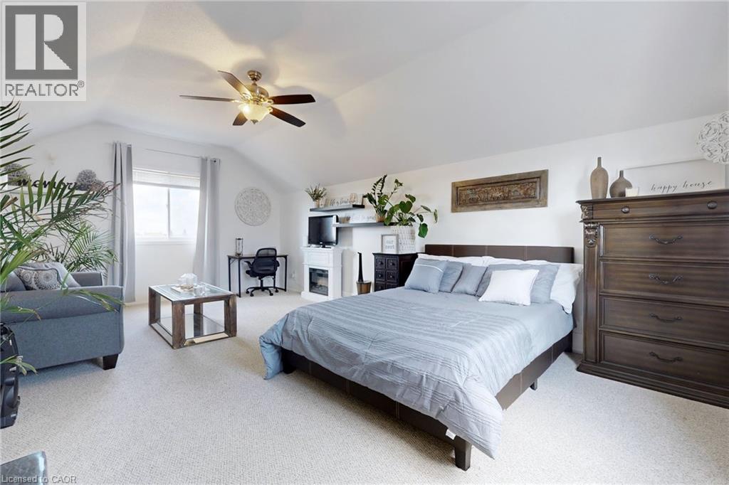 658 MORTIMER Drive thumbnail 24