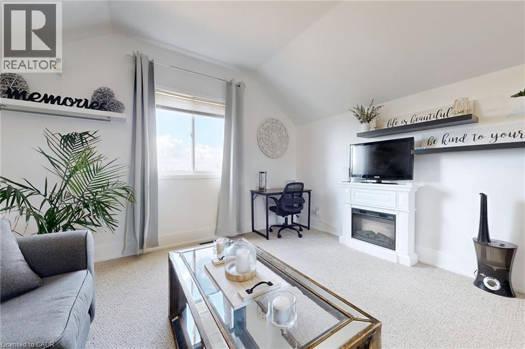 658 MORTIMER Drive thumbnail 27