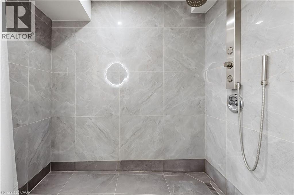 658 MORTIMER Drive thumbnail 36