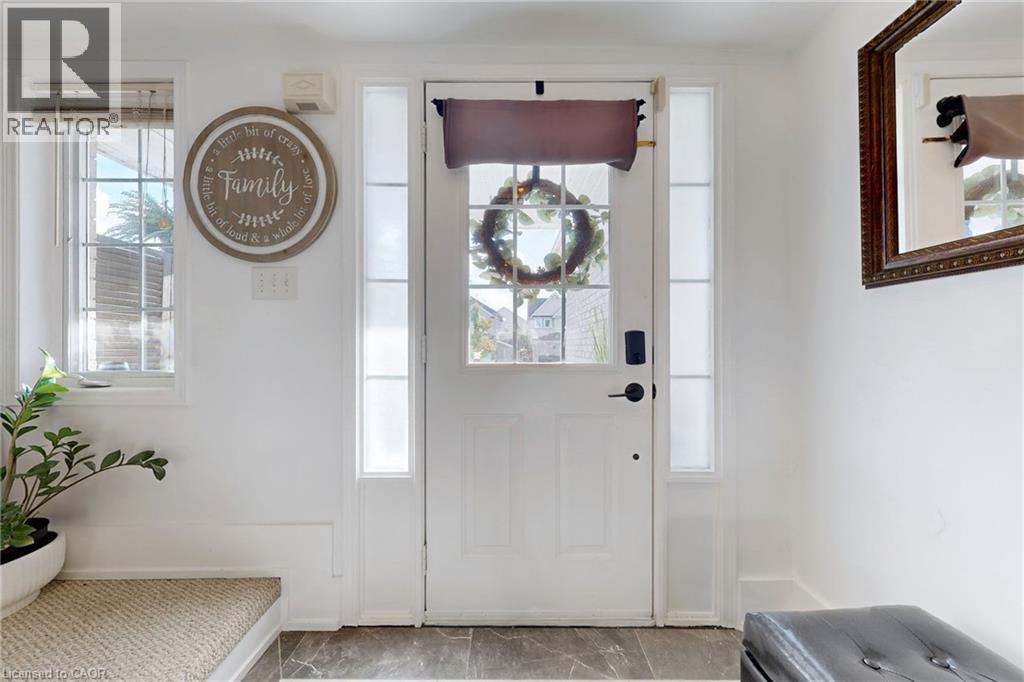 658 MORTIMER Drive thumbnail 5