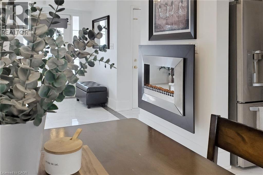 658 MORTIMER Drive thumbnail 7