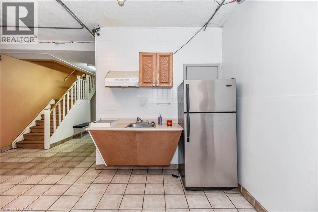 20 ELLIOTT Street thumbnail 16