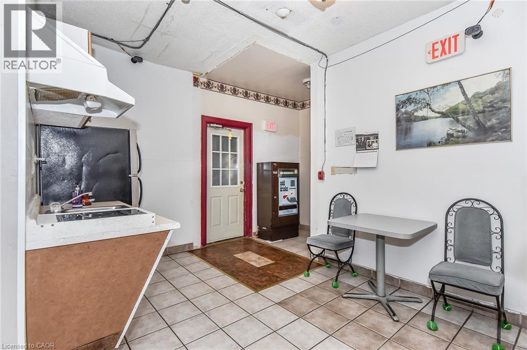 20 ELLIOTT Street thumbnail 15