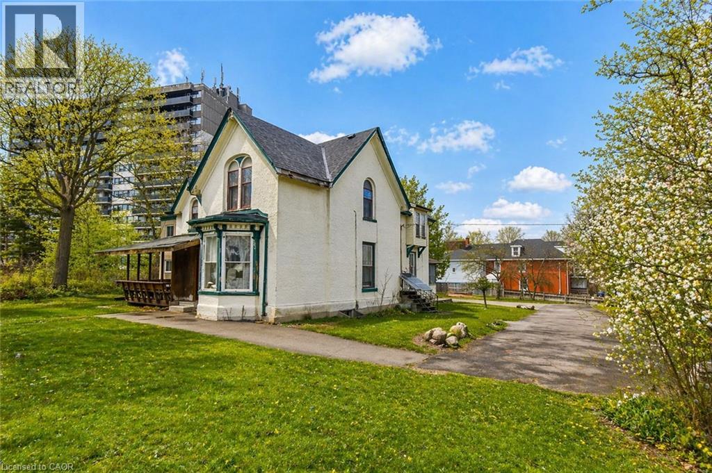 20 ELLIOTT Street thumbnail 7