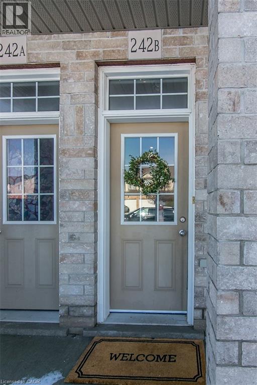 242 WESTMEADOW Drive Unit# B thumbnail 2