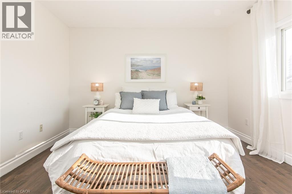 242 WESTMEADOW Drive Unit# B thumbnail 27